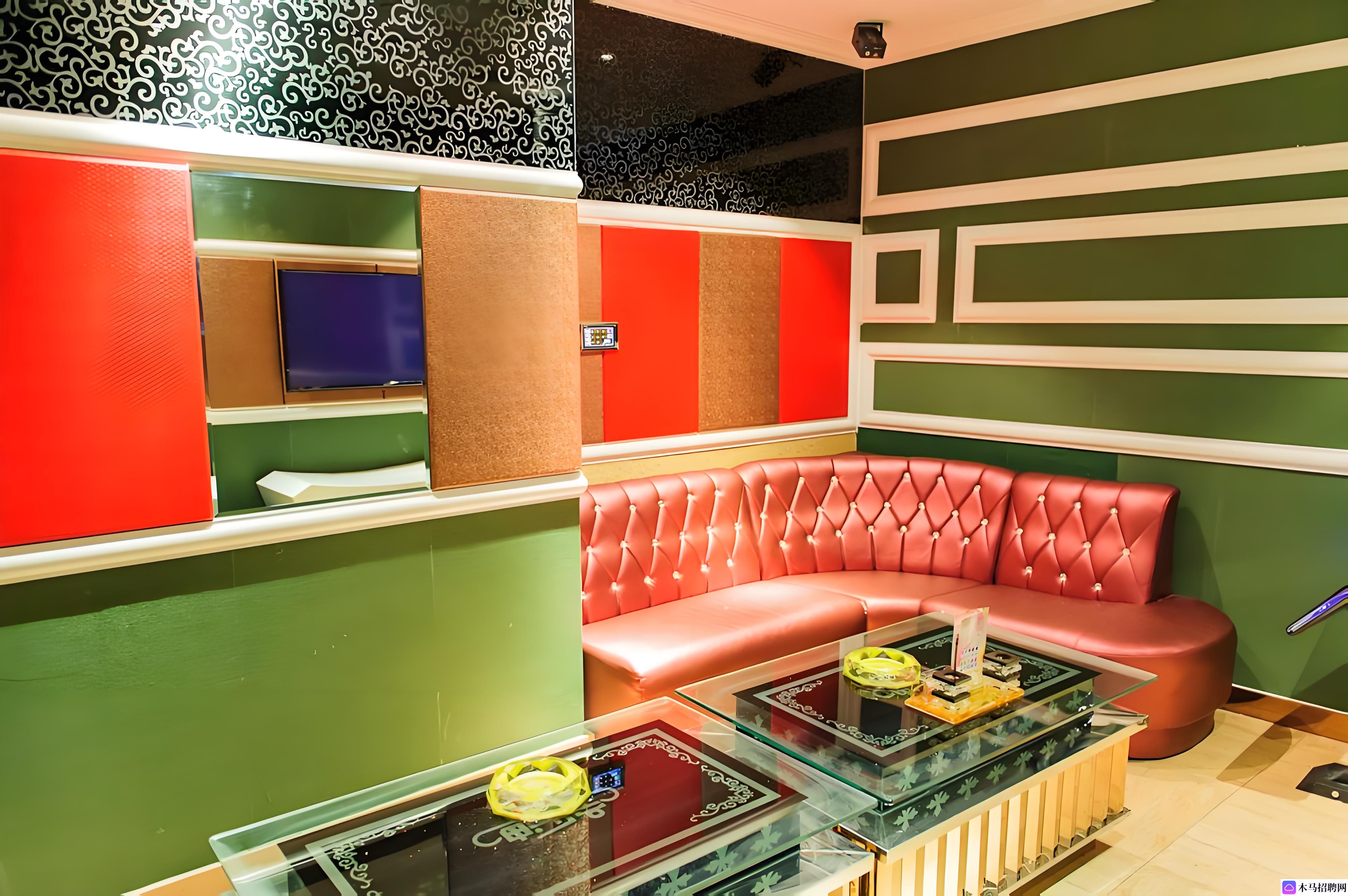 厦门夜场周边服务指南：代驾泊车与深夜美食补给站